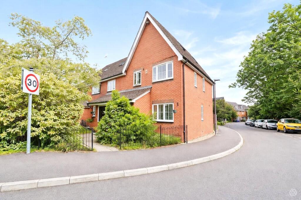 Main image of property: Alford Close, Sandhurst, Berkshire, GU47