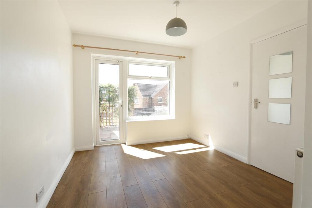 House in Stevenage - View 4