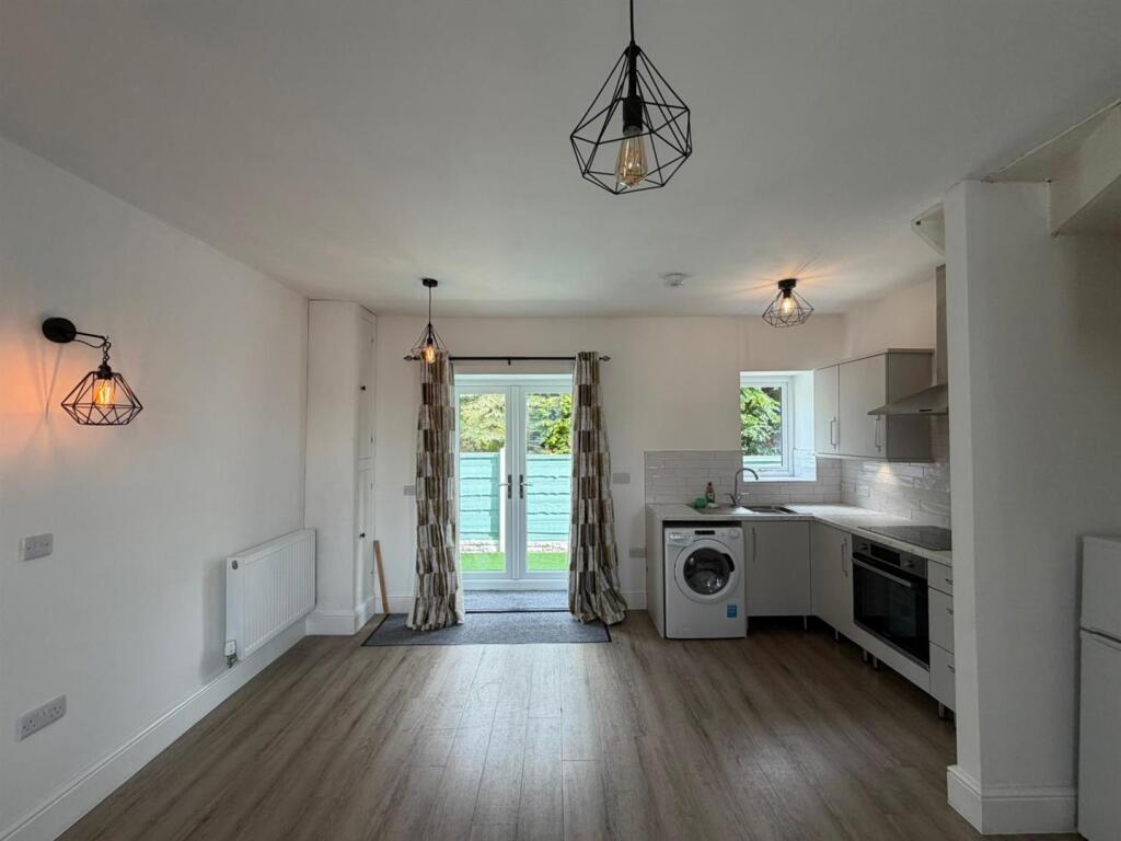 House in Blackburn - View 5
