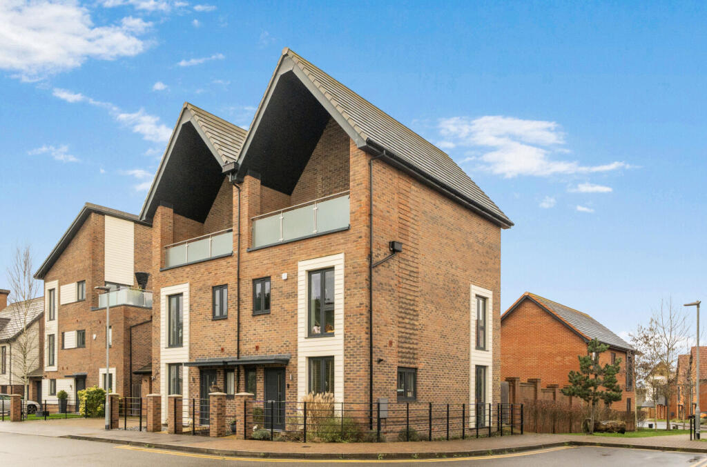 Main image of property: Woodcote Green, Crowthorne, Berkshire