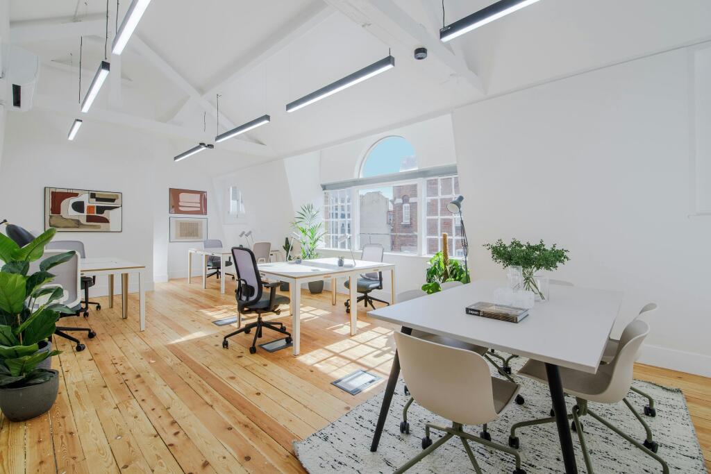 office (9).jpg