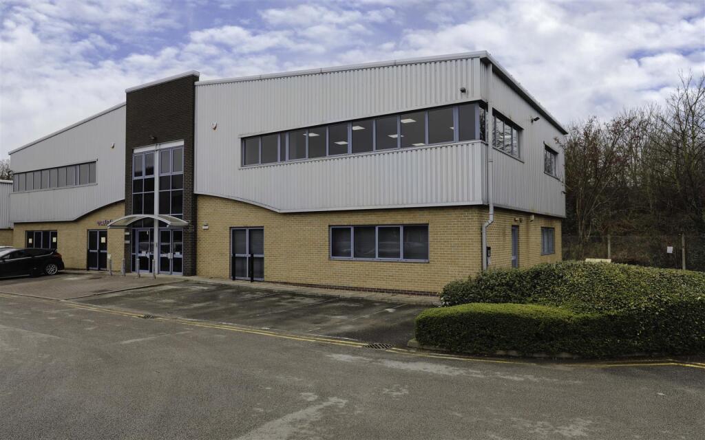 Main image of property: Unit 4 Chase Park, Daleside Road, Colwick, Nottingham, NG2 4GT