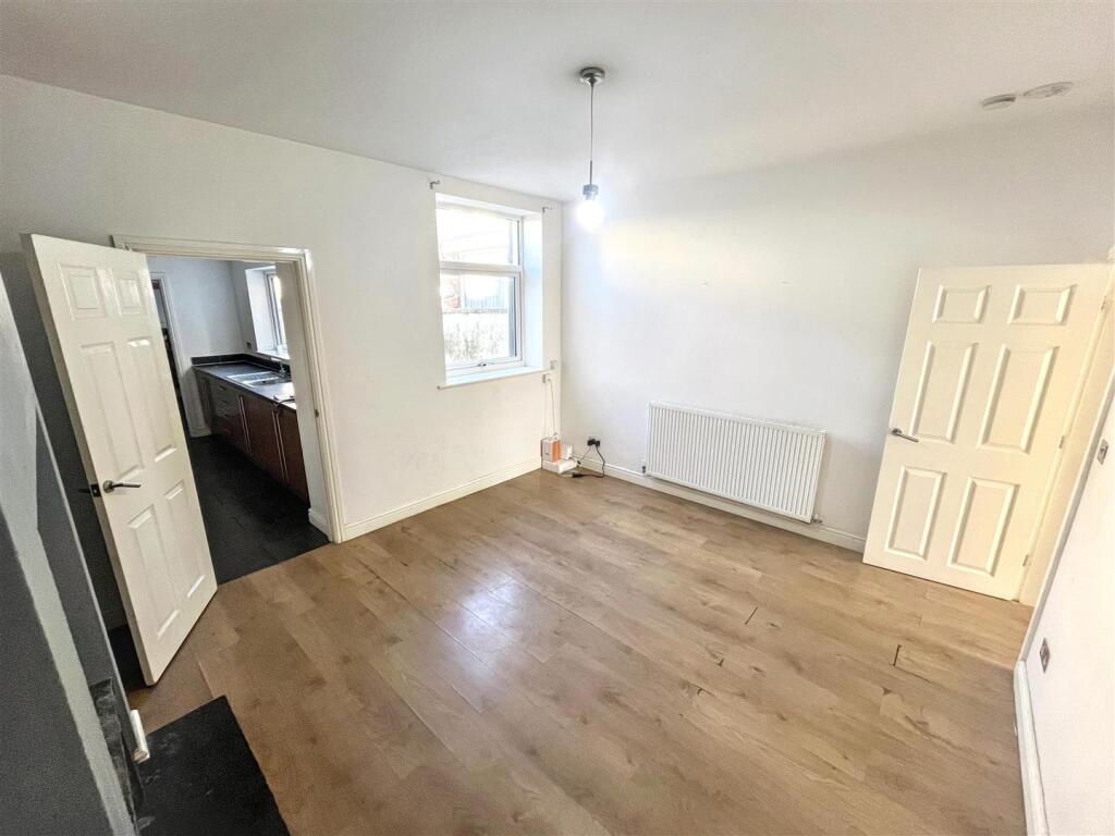 House in Blackburn - View 4