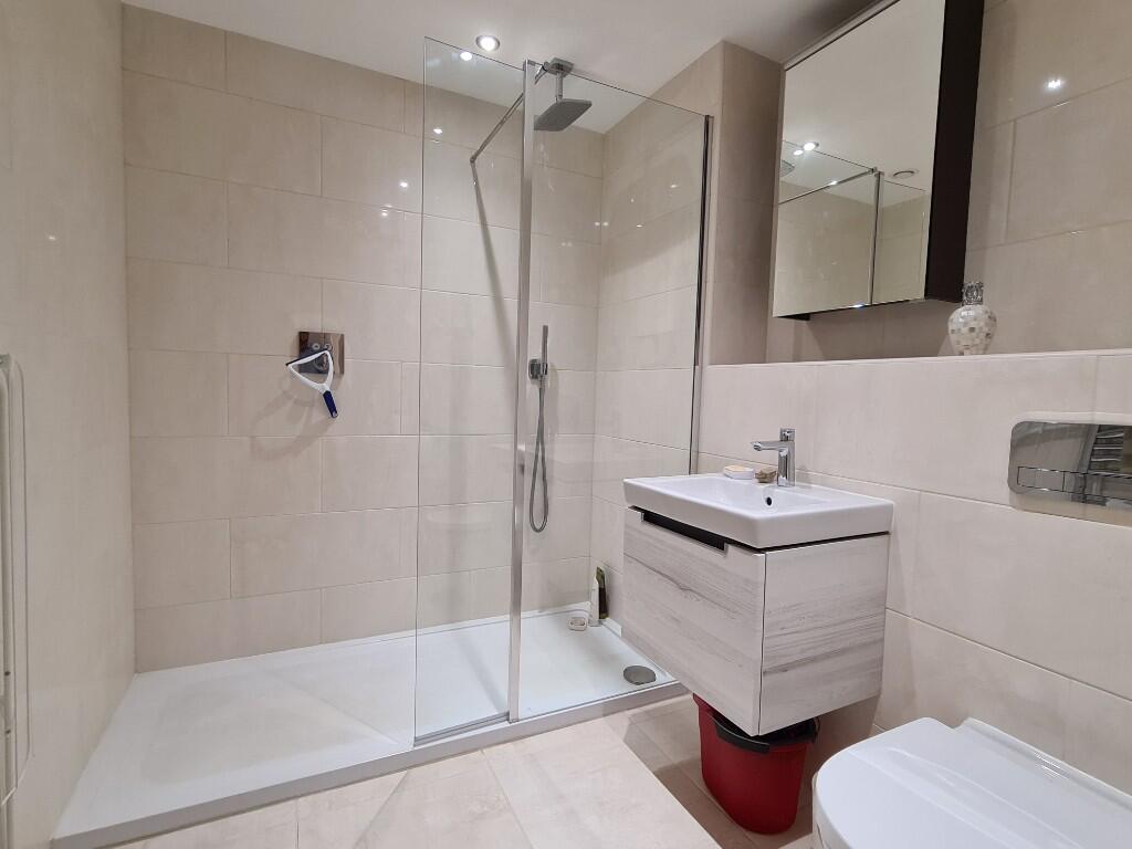 Apartment in Poole, Parkstone - More