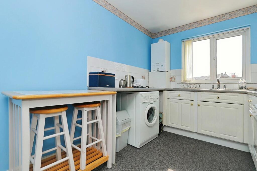 Apartment in Leeds - More