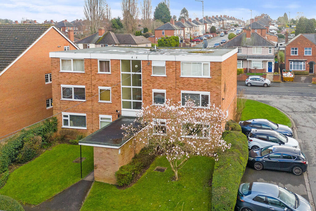 2-bed flat on Bankside Close, Coventry, CV3, £125,000