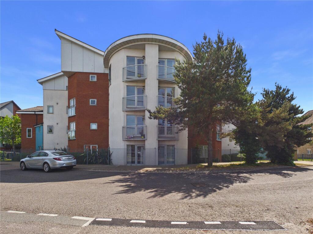 Main image of property: Fen Bight Circle, Ipswich, Suffolk, IP3