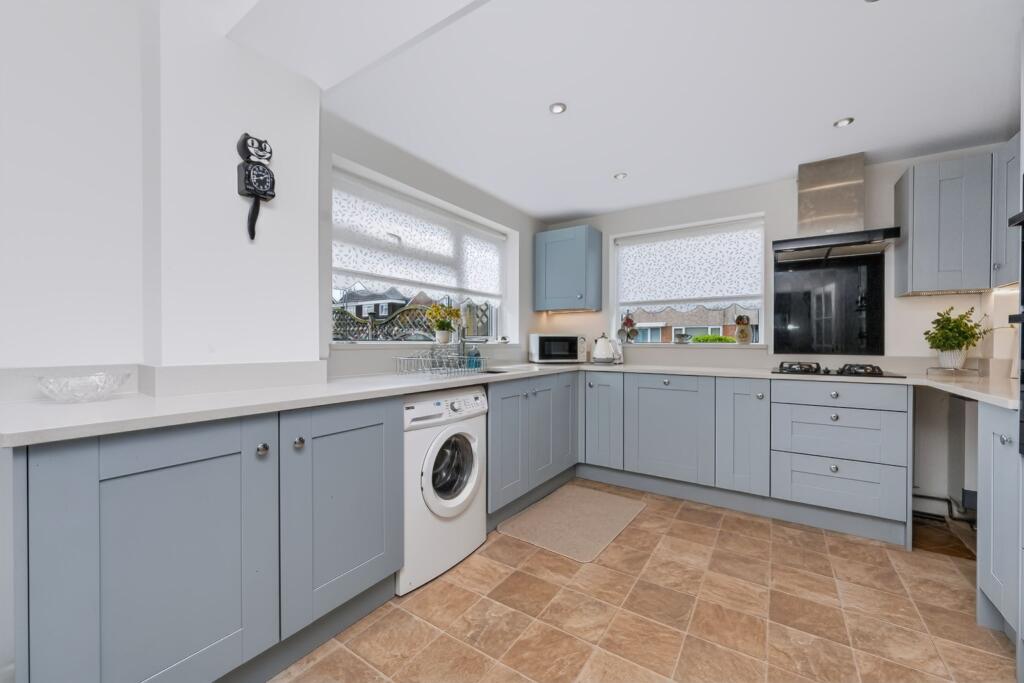 House in Alcester, Oversley Green - View 4
