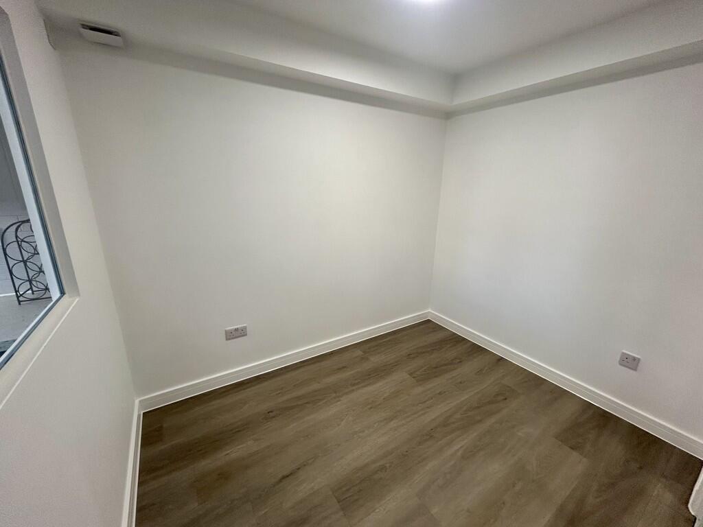 Apartment in Epping Forest, Waltham Abbey - More