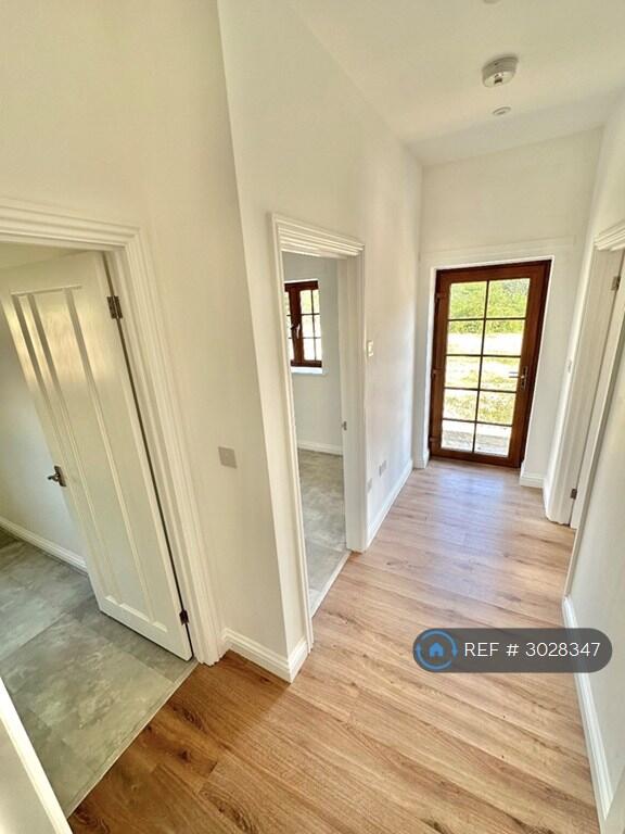 House in Truro - View 5