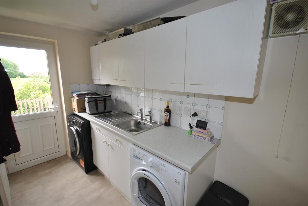 House in Boughton, White Hills, Kingsthorpe - More