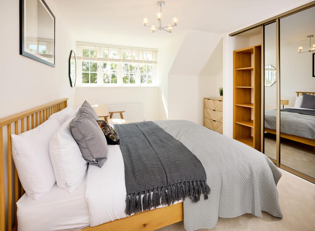 House in Redhill - More
