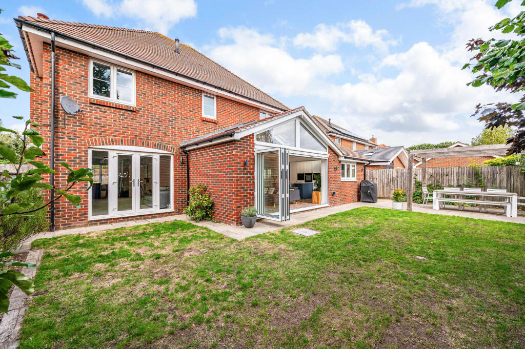 House in Fareham, Hampshire - View 5