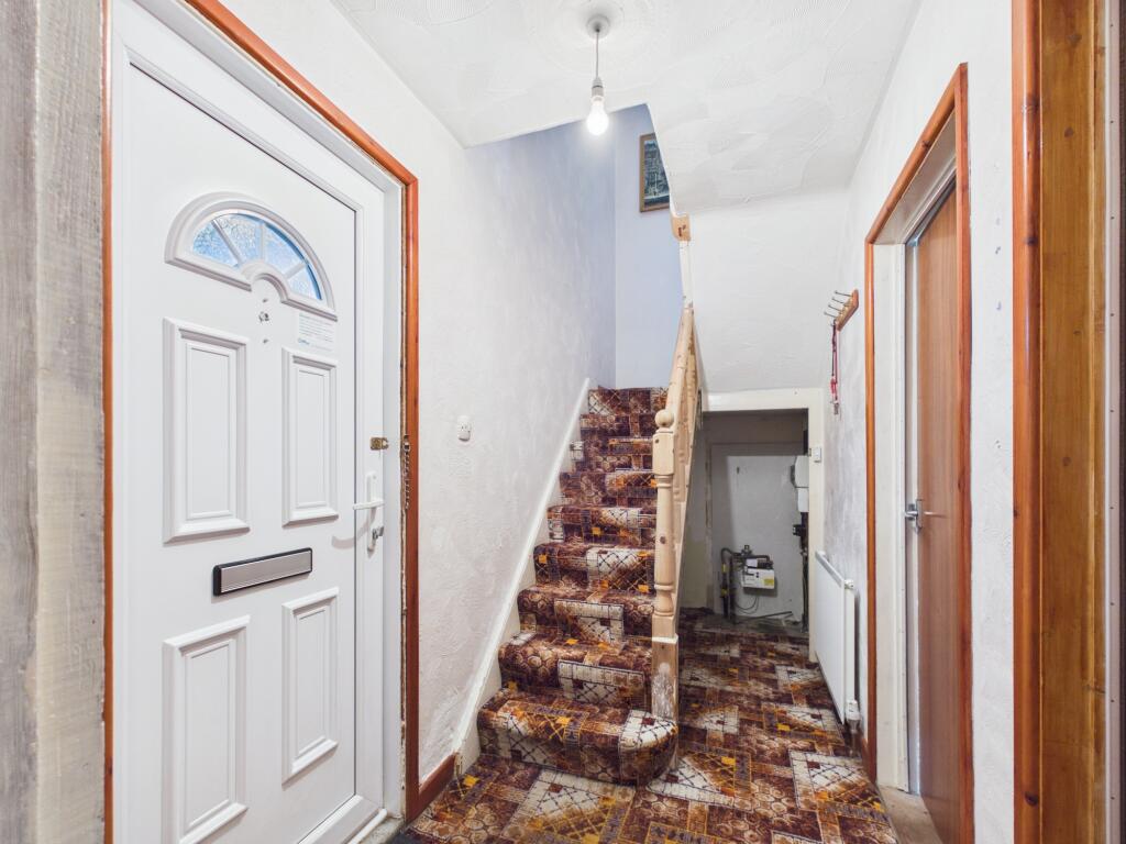House in Portsmouth - More