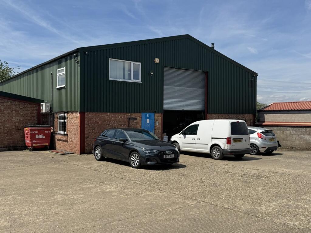 Main image of property: Unit 5 Gables Business Park, Frolesworth Lane, Claybrooke Magna, Leicestershire, LE17 5AS