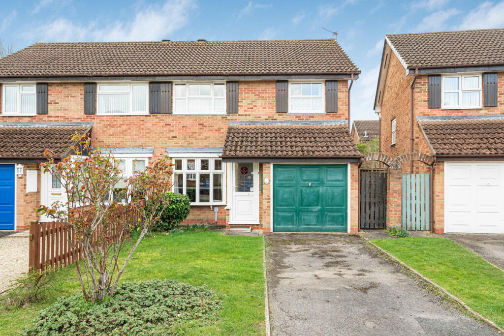 Main image of property: Hadland Road, Abingdon, OX14