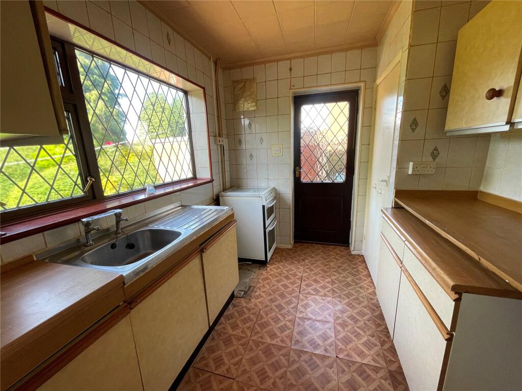 House in Walsall, Ryders Hayes, High Heath - View 3