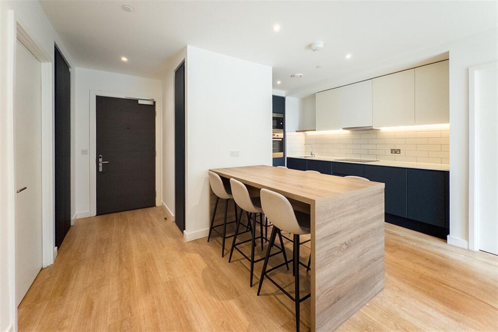 Apartment in Manchester - View 5