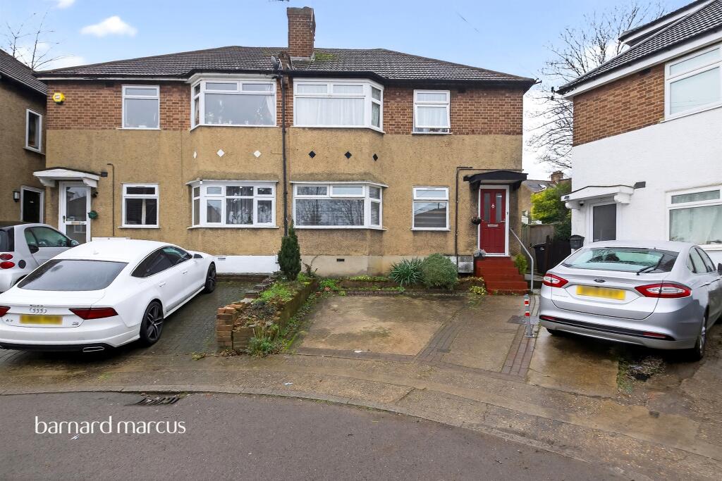 Main image of property: Oakleigh Close, London