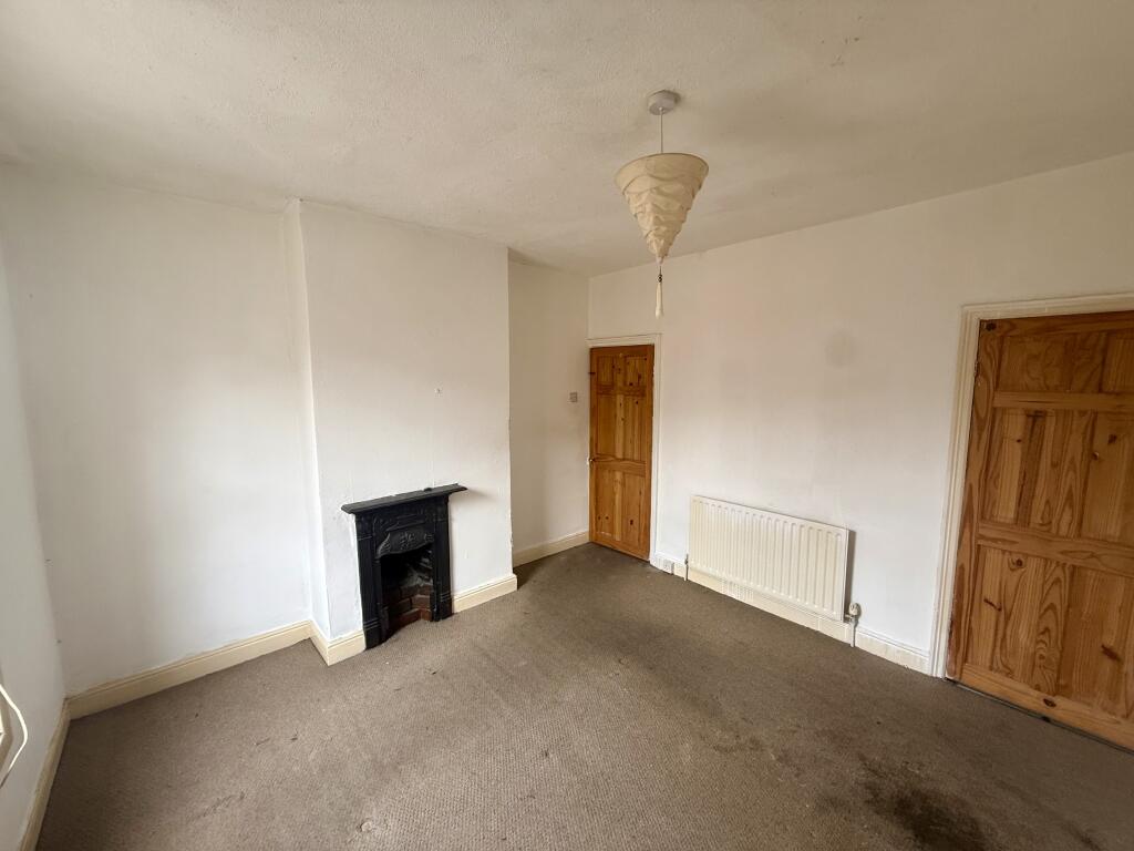 House in Sheffield, South Yorkshire - View 5