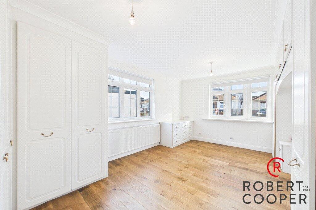 The Croft, South Ruislip, HA4 photo 4