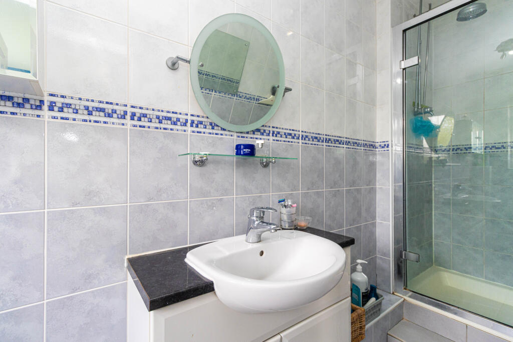 Additional image 11 of Netherfield Road, Harpenden, Hertfordshire, AL5