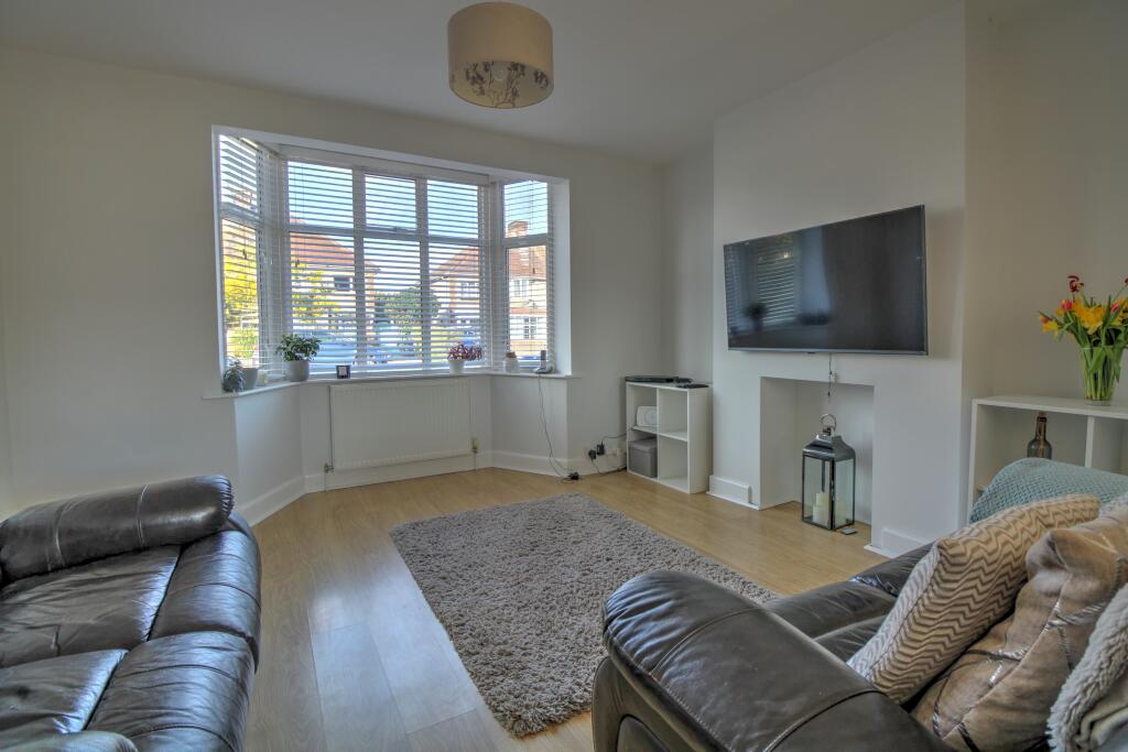 House in Worthing, West Sussex - View 3