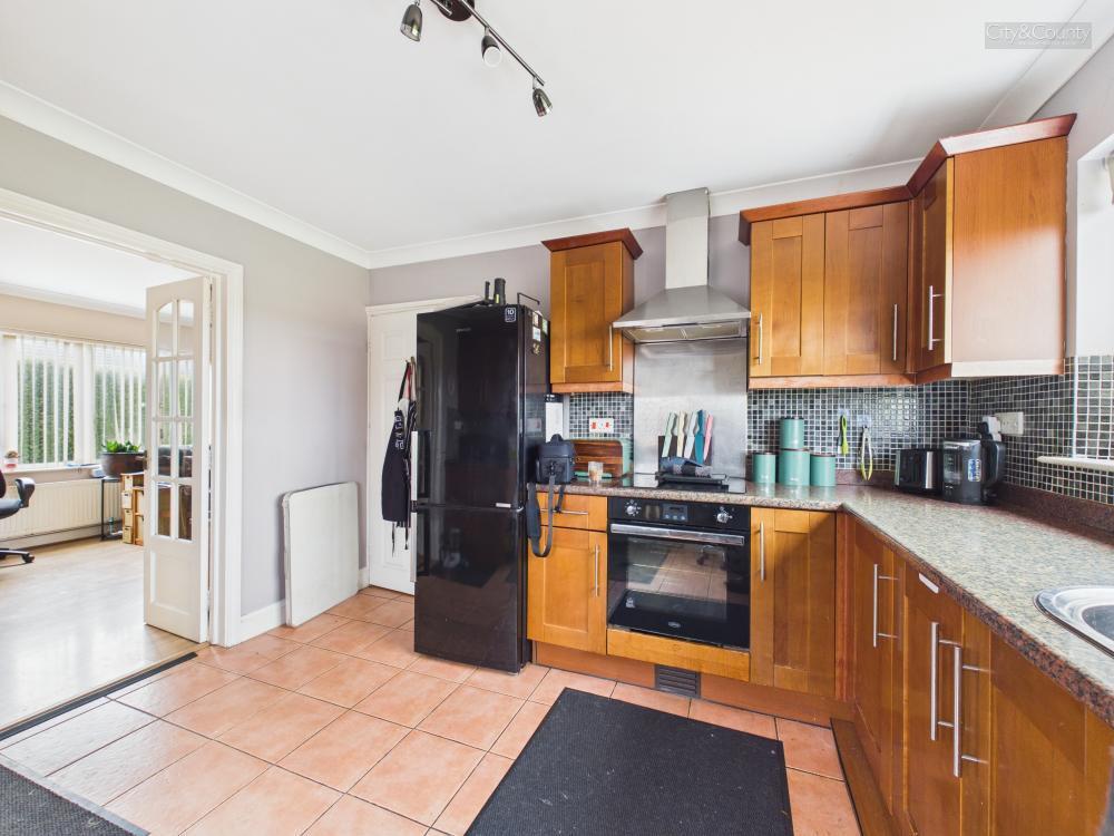 House in South Holland, Holbeach - More