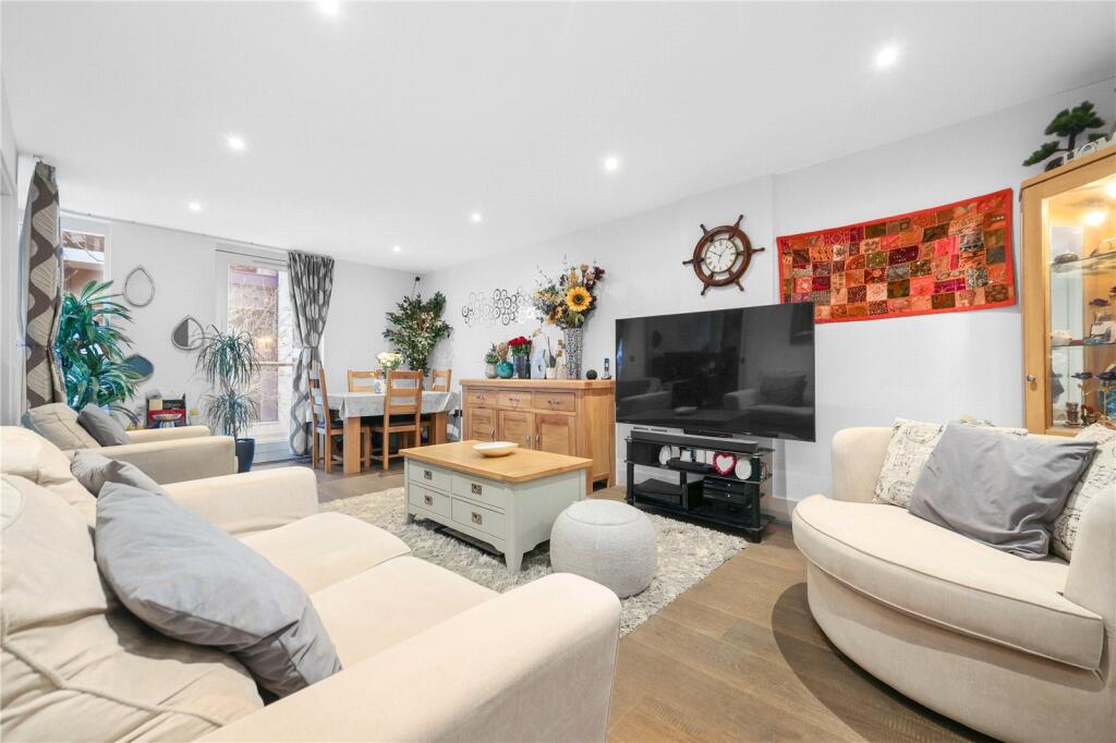 Main image of property: Decorum Apartments, N1