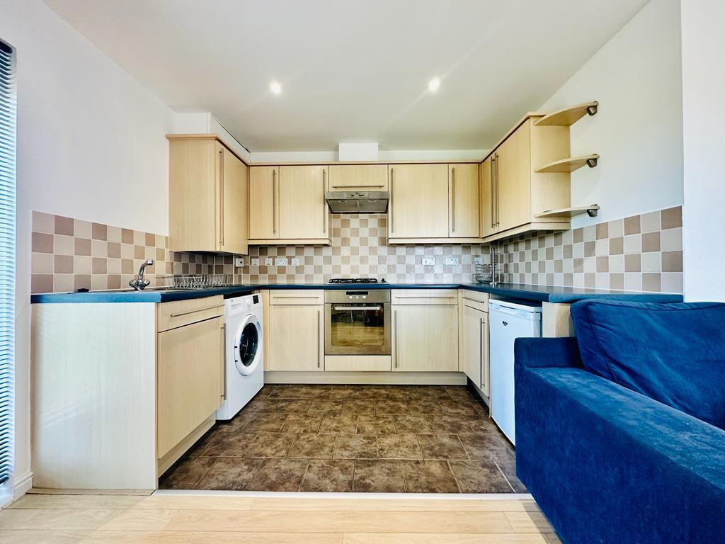 Apartment in Mid Devon, Tiverton - View 2