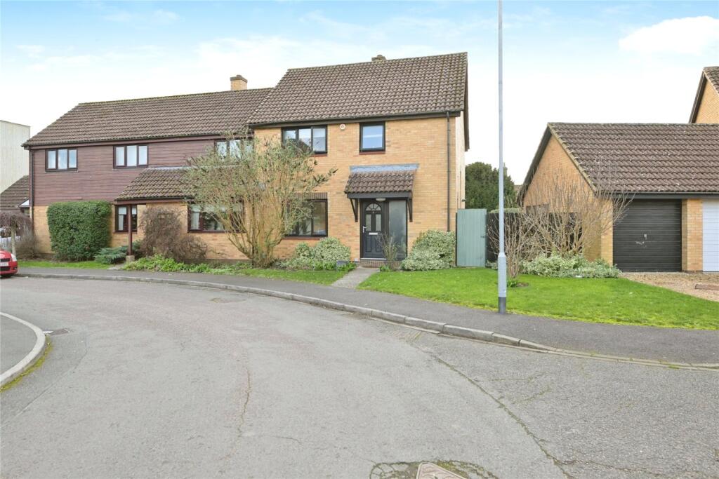 Main image of property: Lingrey Court, Trumpington, Cambridge, Cambridgeshire, CB2