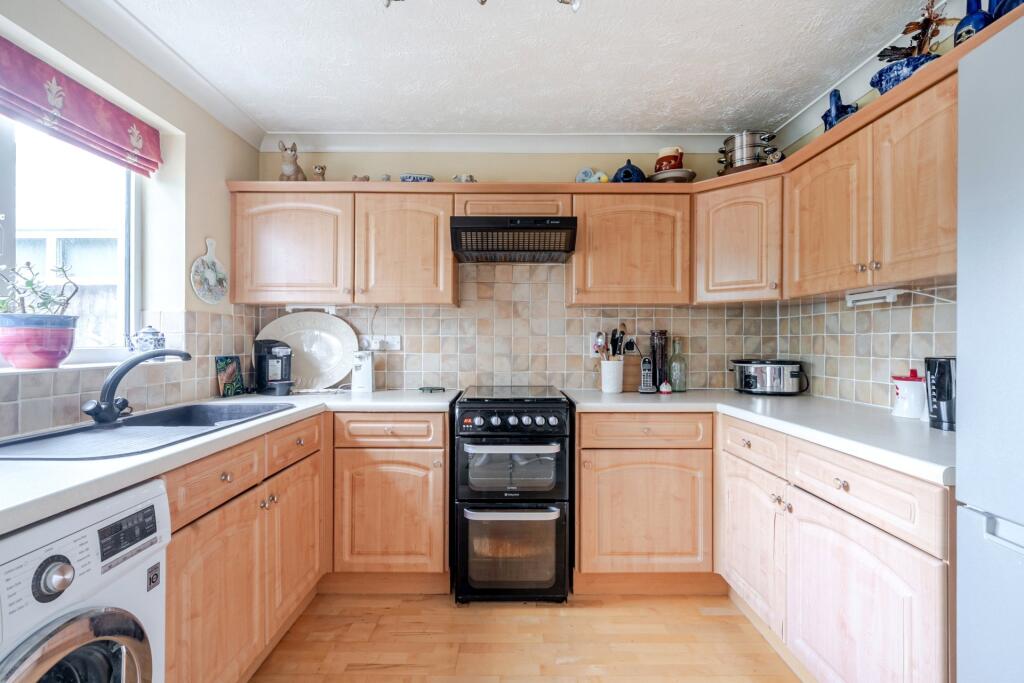 House in Exeter - View 4