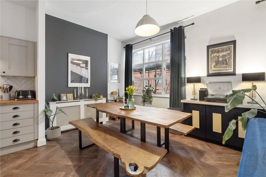 Apartment in Greater Manchester - View 5