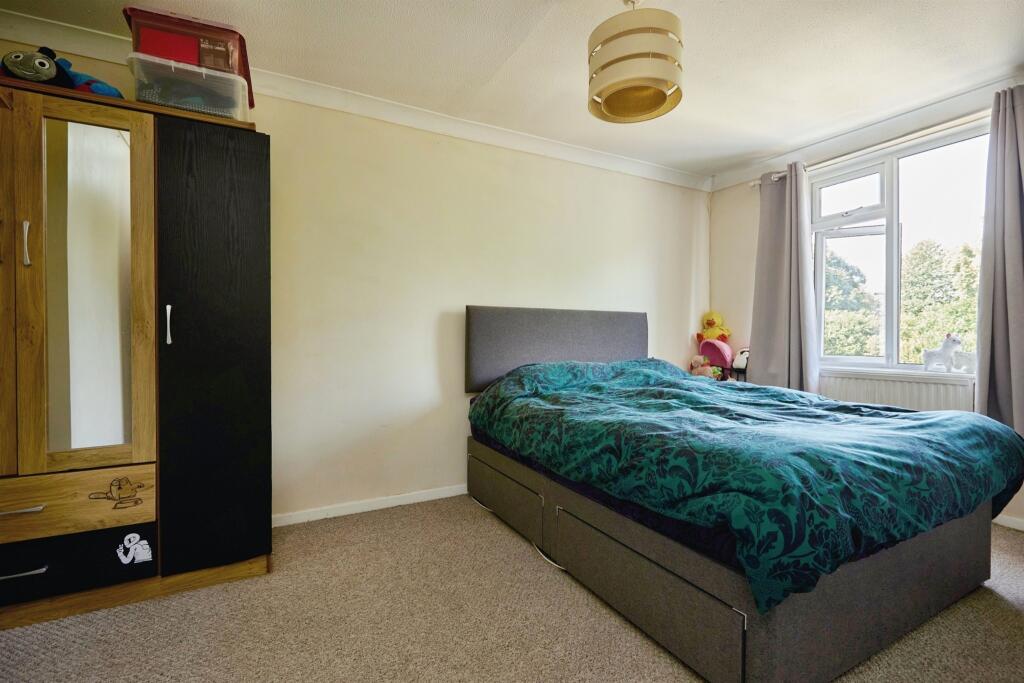 House in Test Valley, Andover - More