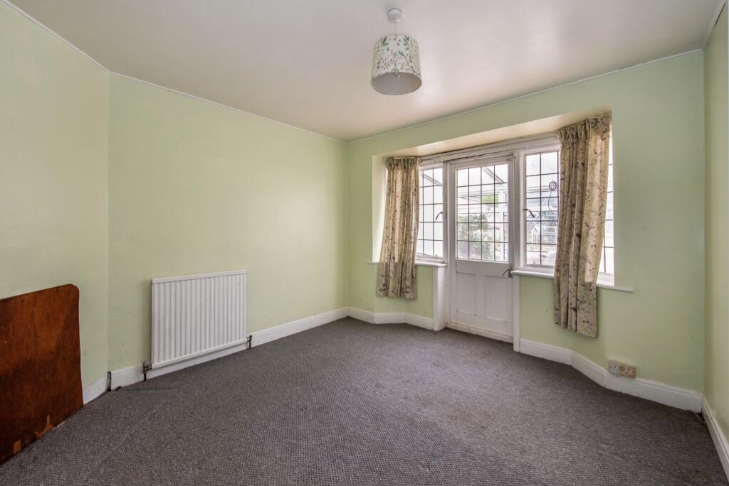 House in Fareham, Hampshire - More