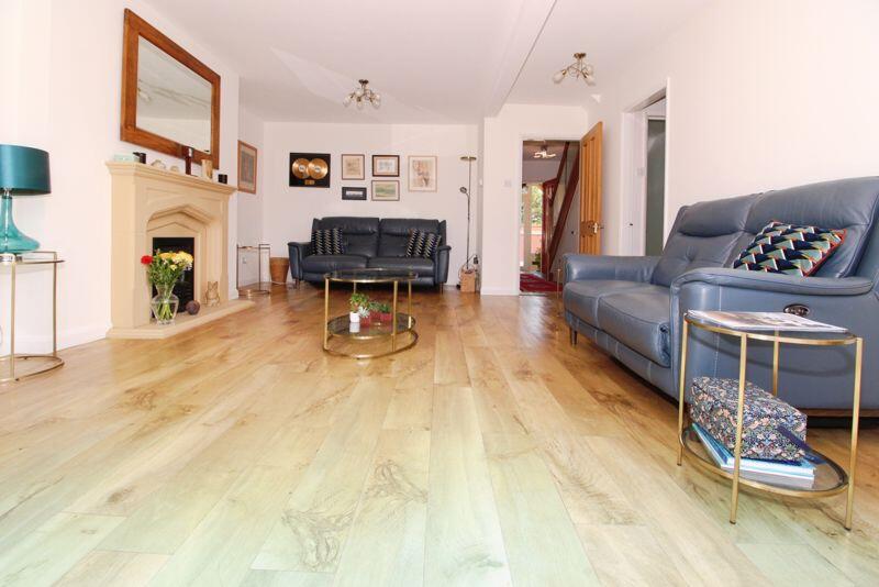 Weston Crescent, Aldridge, WS9 0HB photo 4