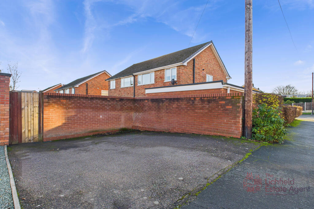 Grange Lane, Lichfield, Staffordshire photo 2