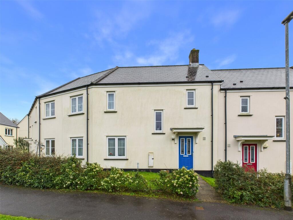 3-bed terraced on Oakfield Road, Hatherleigh, Okehampton, £240,000