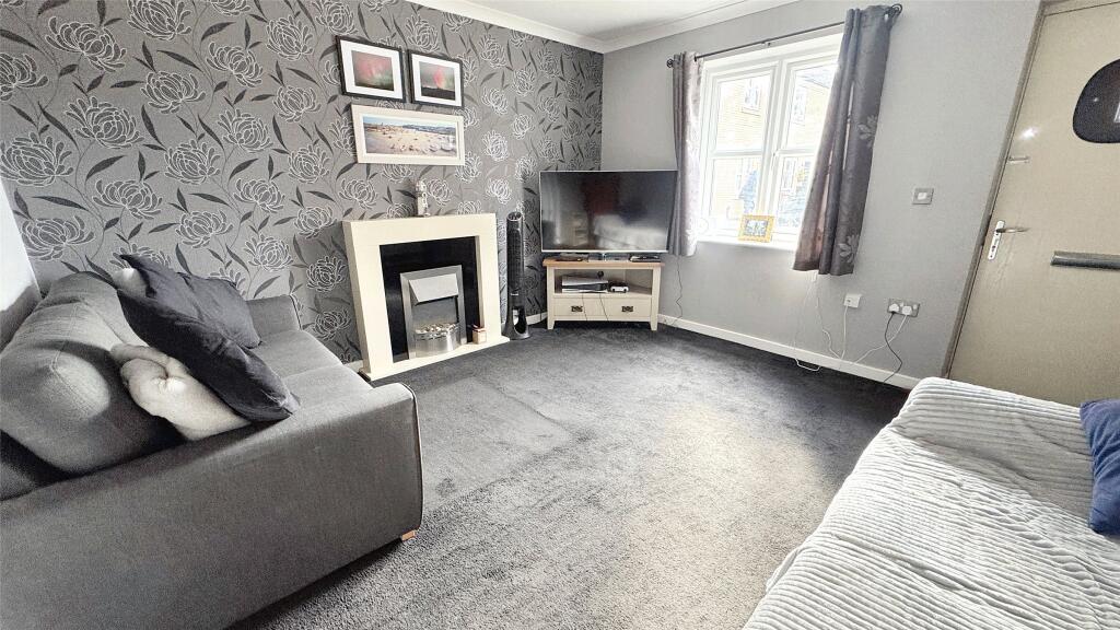 Rossiter Close, Melton Mowbray, Leicestershire photo 2