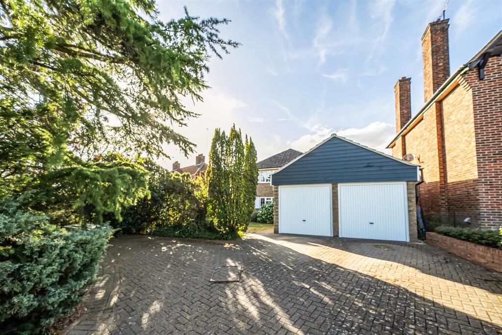 House in Milton Keynes, Clapham - View 4