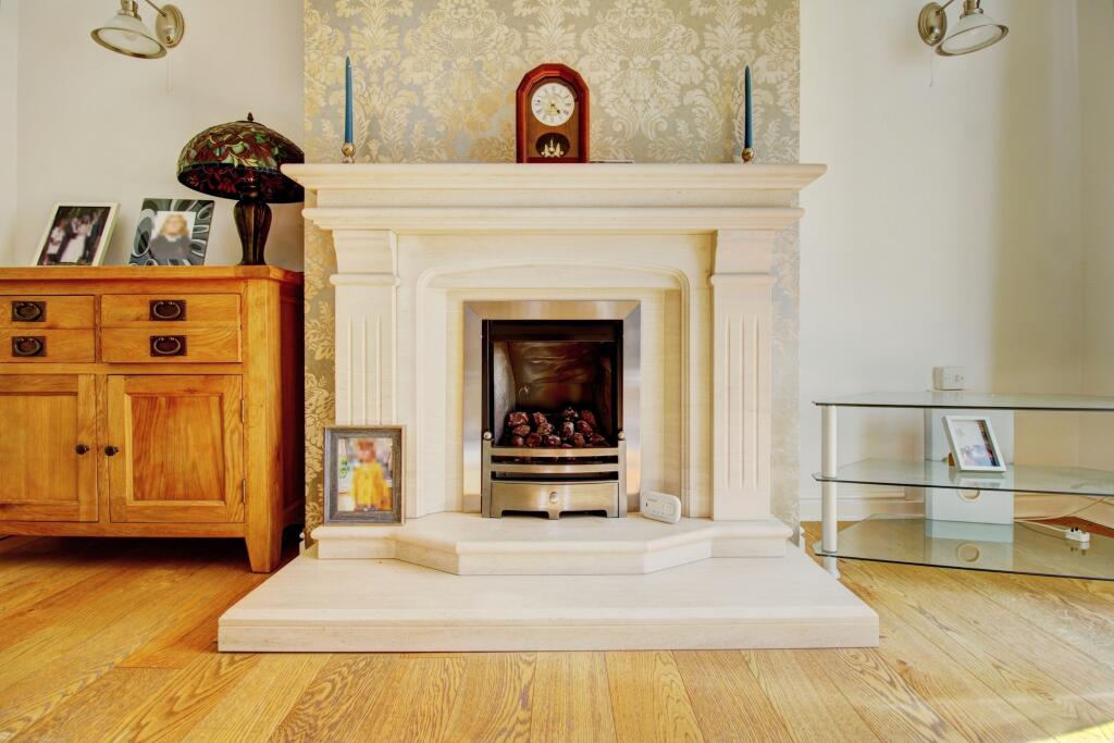 Mill Crescent, Kingsbury, B78 photo 5