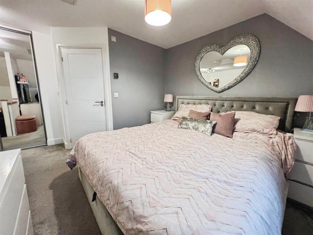 Additional image 13 of Brompton Drive, Bradford, BD10 0DW