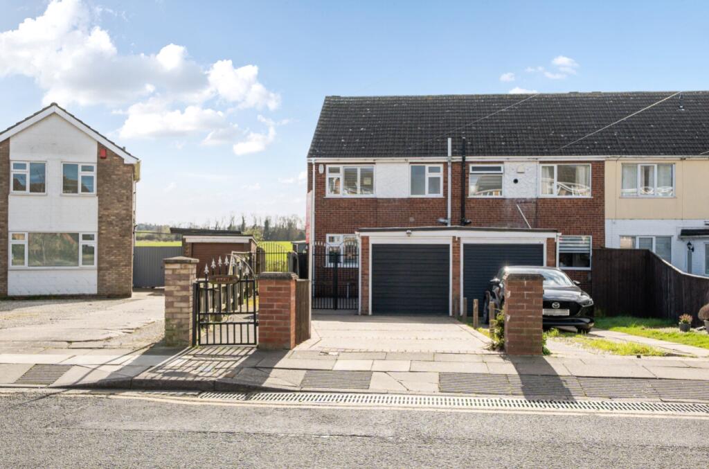 Main image of property: St. Nicholas Drive, Grimsby, Lincolnshire, DN37