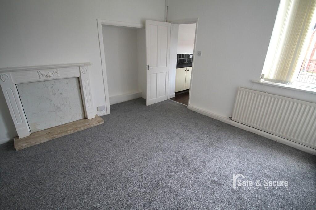 Victoria Street, Hetton Le Hole, Houghton Le Spring photo 2
