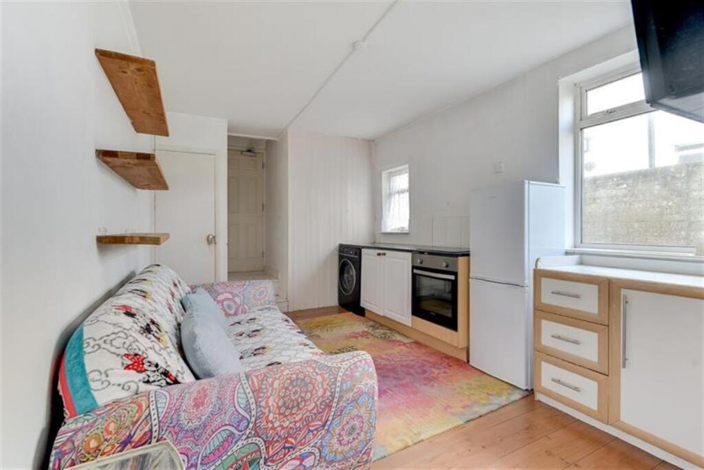 Apartment in Arun, Littlehampton - View 2