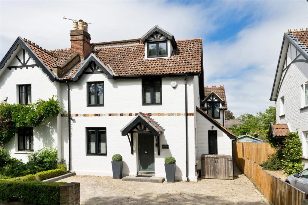 Main image of property: Gladstone Place, Summer Road, East Molesey, Surrey, KT8