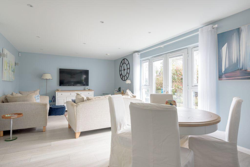 15 Douglas Marches, North Berwick, East Lothian, EH39 5LZ photo 4