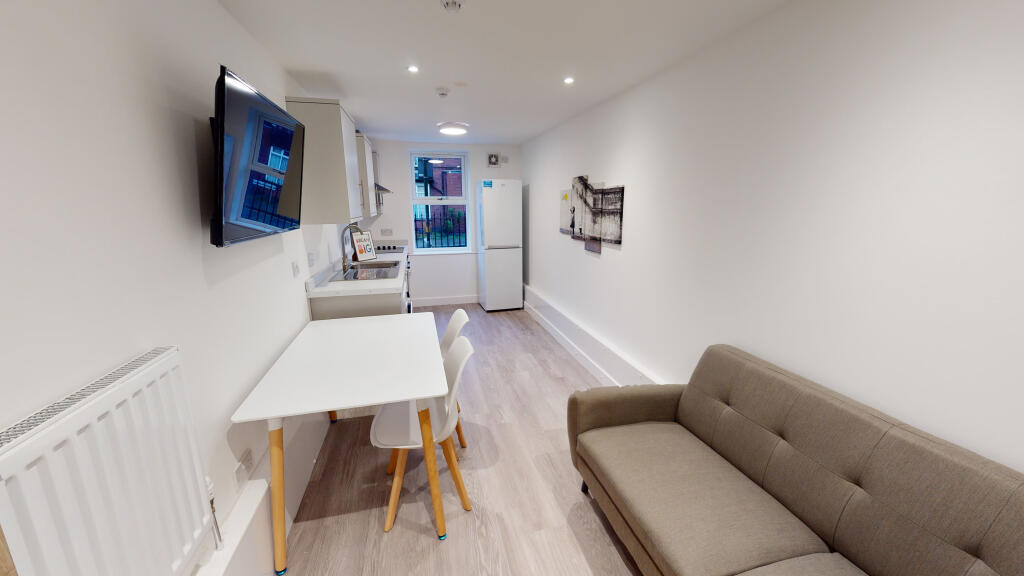 Additional image 6 of Raddlebarn Court - Room 1, Selly Oak, West Midlands, B29