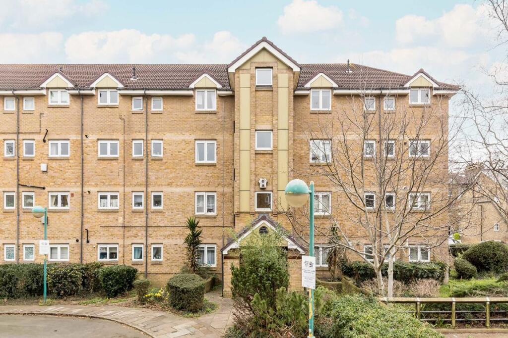 Main image of property: Essex Court, Barnes
