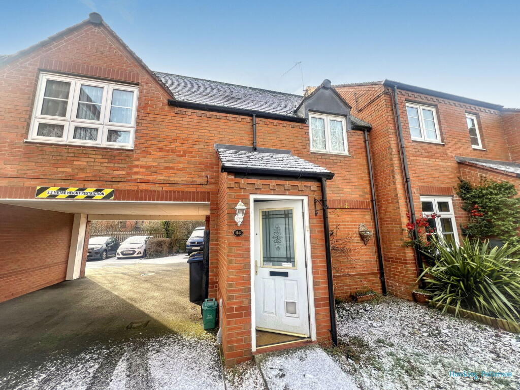 Main image of property: Correlli Close, CV37 9PU